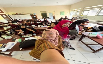 Kegiatan Co-Kurikuler Beribadah Melalui Pembuatan Video Doa-Doa Pendek